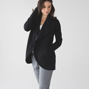 Lululemon Athletica That's A Wrap Jacket Size 6
